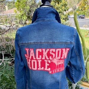 Women's Jackson Hole Stretch Denim Jean Jacket-Small